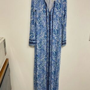 Lilly Pulitzer Blue and White Floral Dress